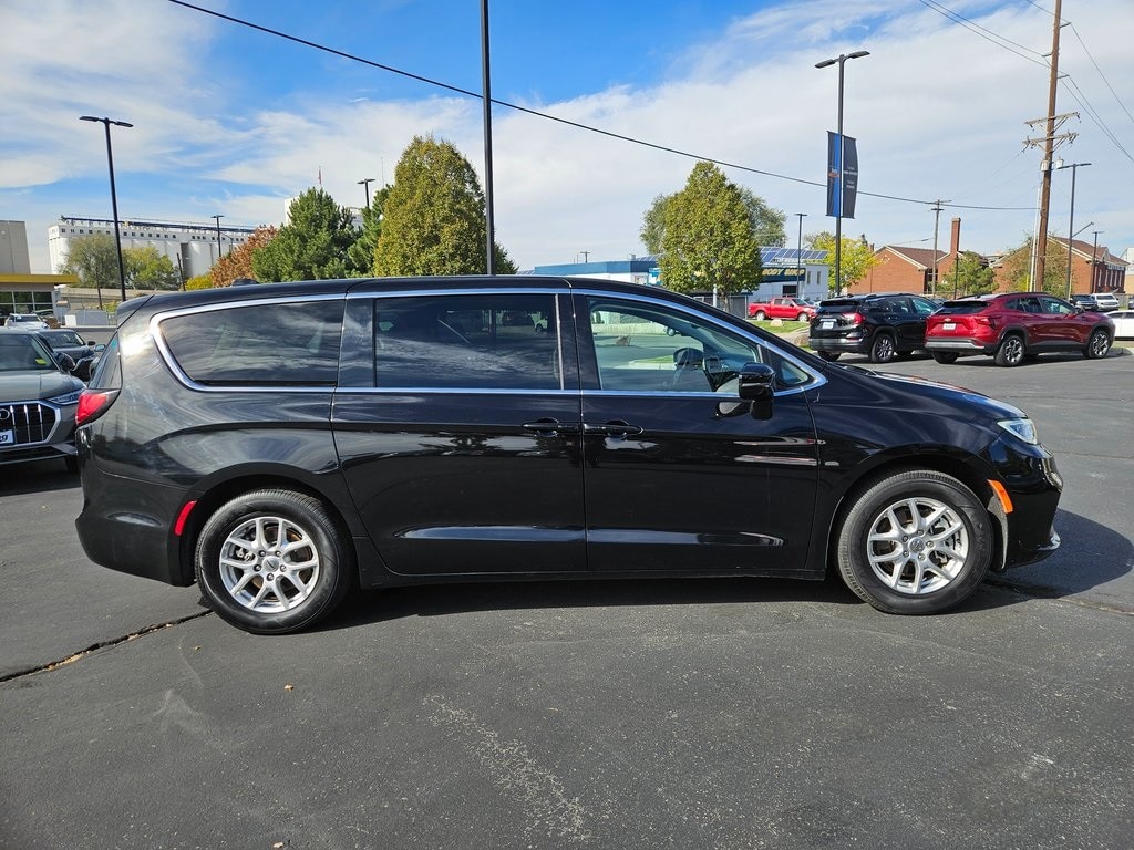 Used 2024 Chrysler Pacifica Touring L Van Passenger Van