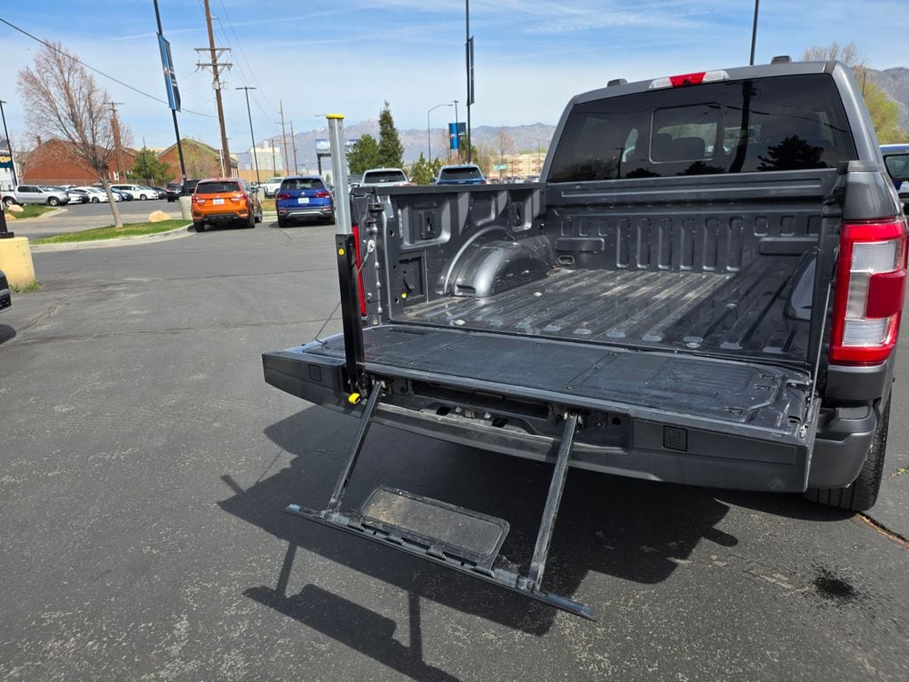 2023 Ford F-150 Platinum - Photo 13