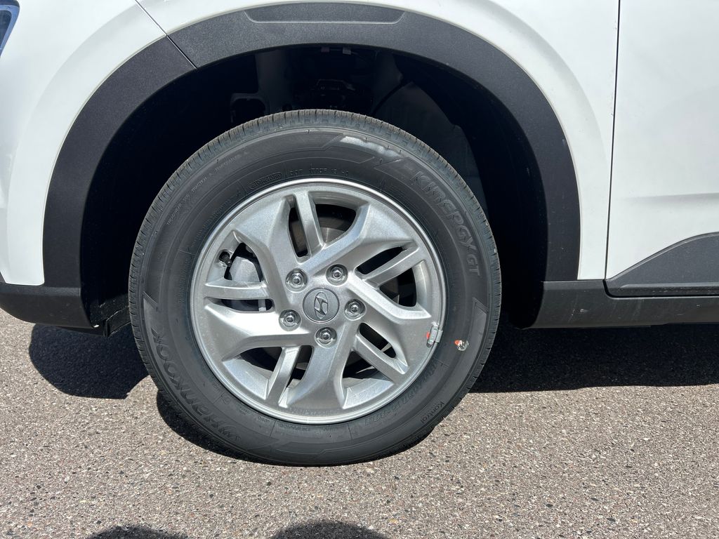 2026 Hyundai Venue SE - Photo 9