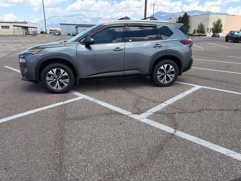 Used 2021 Nissan Rogue SV SUV