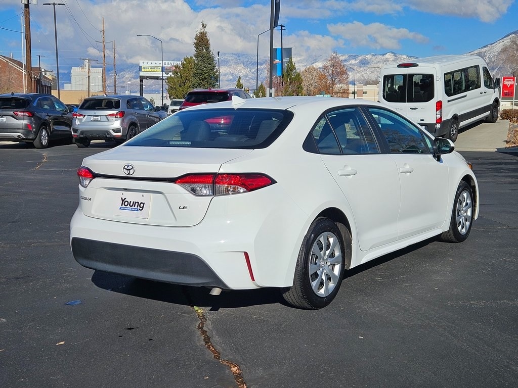 Used 2024 Toyota Corolla LE Sedan
