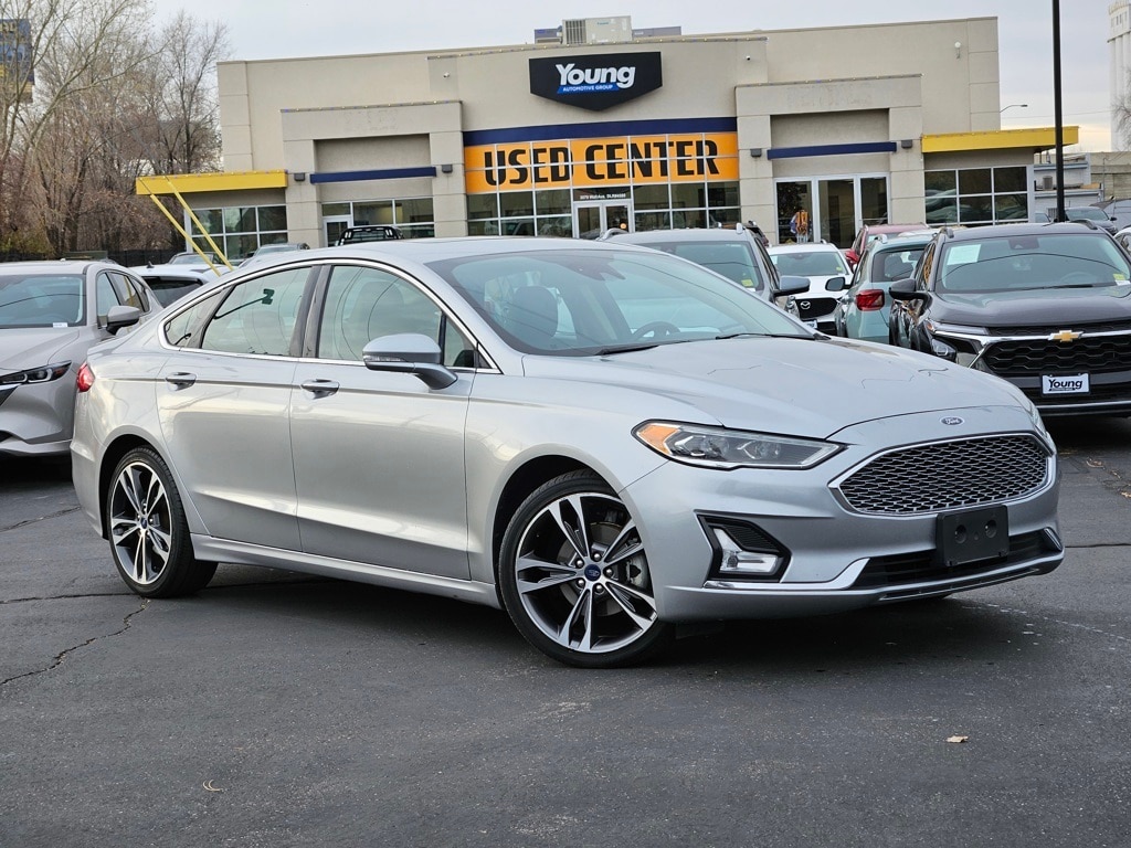 2020 Ford Fusion Titanium's photo