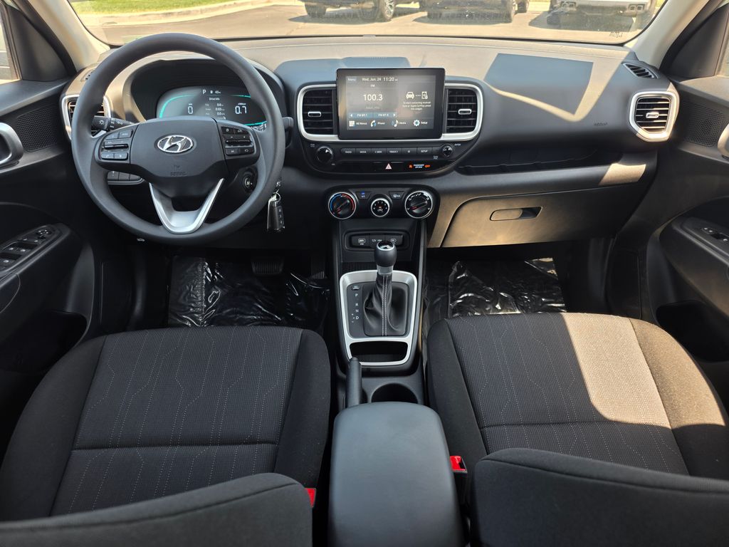 2026 Hyundai Venue SE - Photo 15