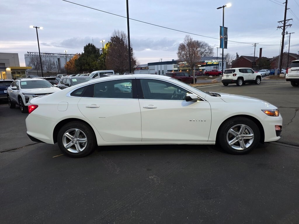 Used 2024 Chevrolet Malibu LS w/1LS Sedan