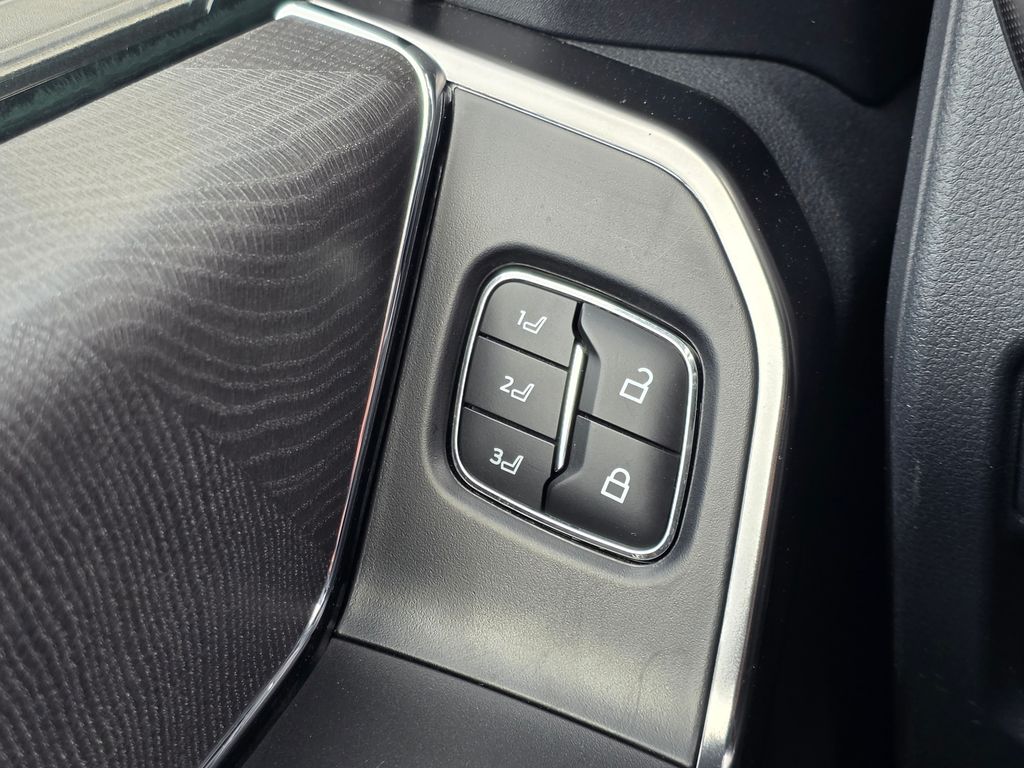 2023 Ford F-150 Platinum - Photo 23