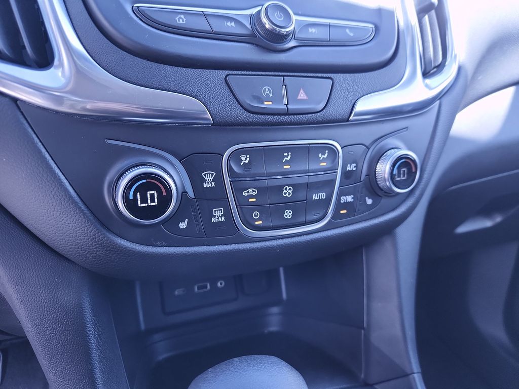 2024 Chevrolet Equinox LT - Photo 19