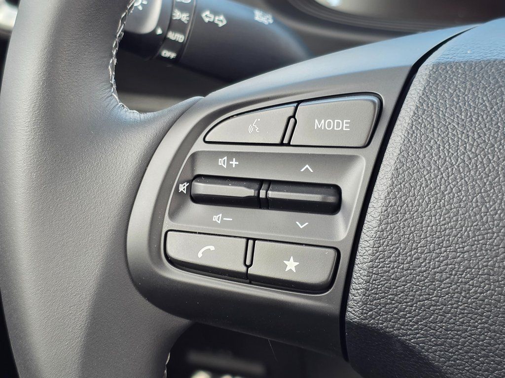 2026 Hyundai Venue SEL - Photo 25