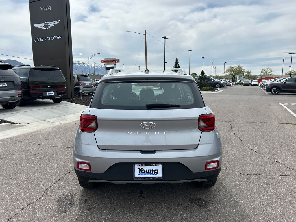 Used 2026 Hyundai Venue SEL SUV