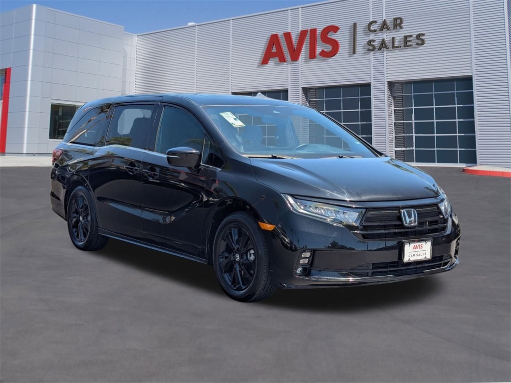 Thumbnail: 2023 Honda Odyssey - 3