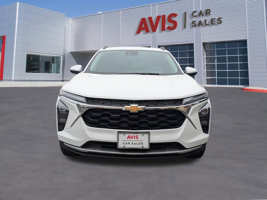 Thumbnail: 2025 Chevrolet Trax - 10