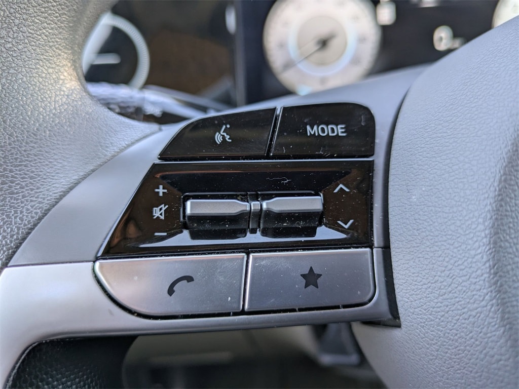 Thumbnail: 2024 Hyundai Elantra - 21