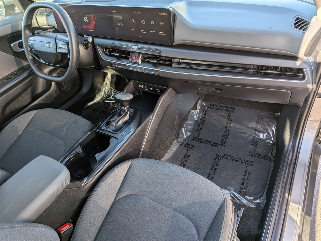 Thumbnail: 2025 Kia K4 - 29