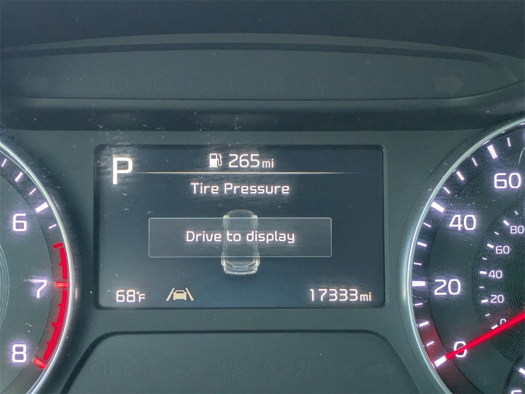 Thumbnail: 2024 Kia Forte - 16