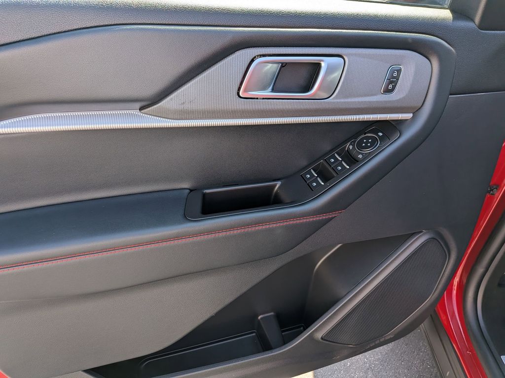 Thumbnail: 2025 Ford Explorer - 11