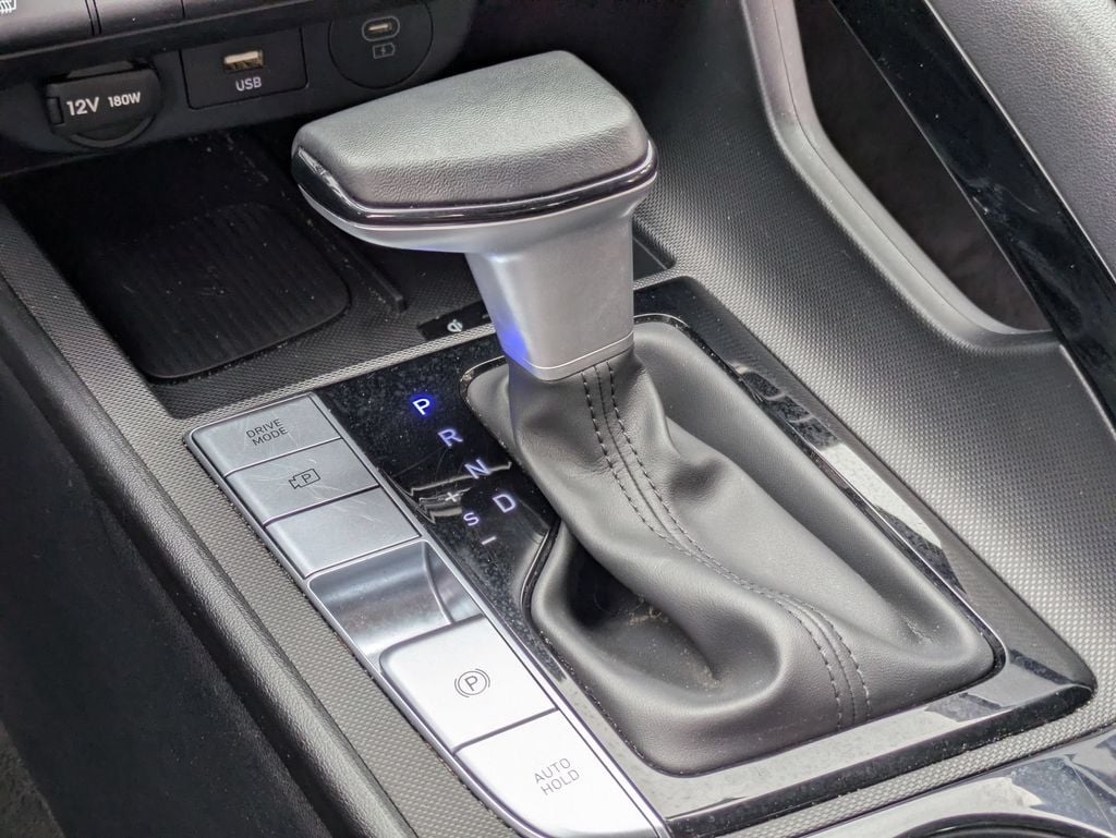 2025 Hyundai Elantra SEL - Photo 23