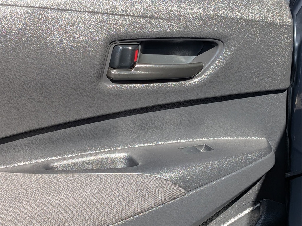 Thumbnail: 2025 Toyota Corolla - 24