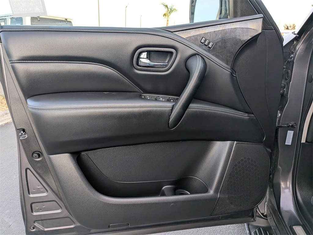 Thumbnail: 2024 INFINITI QX80 - 11