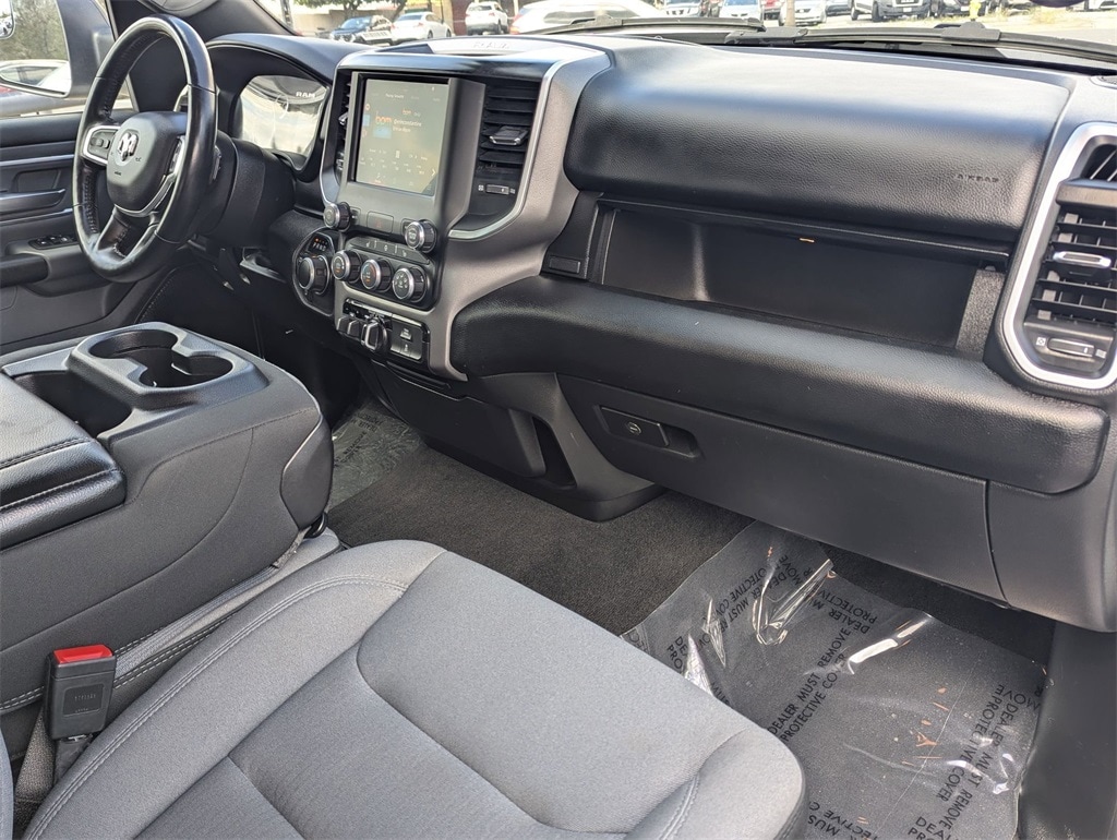 Thumbnail: 2023 RAM 1500 - 32