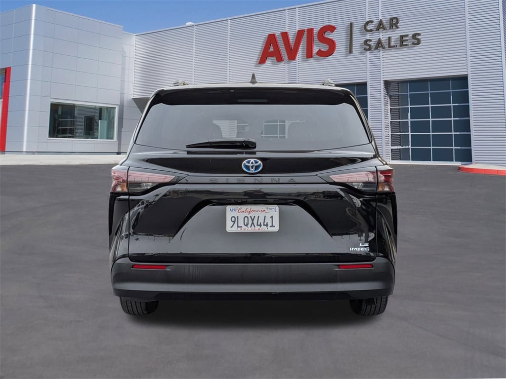 Thumbnail: 2024 Toyota Sienna - 7