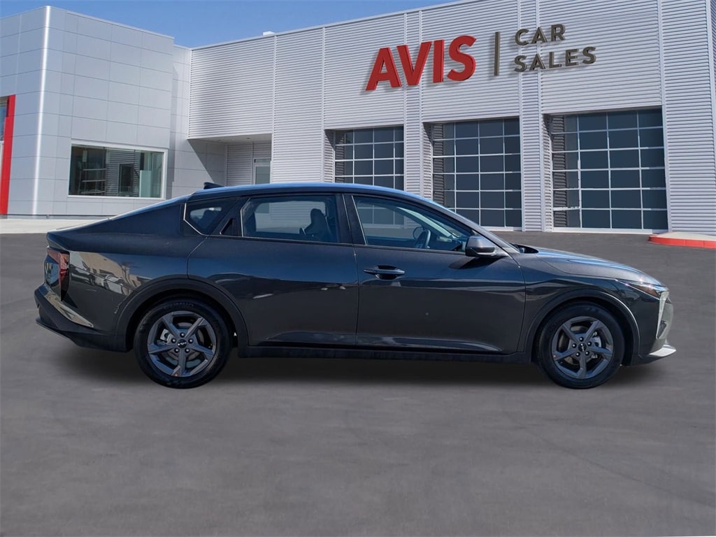 Thumbnail: 2025 Kia K4 - 5