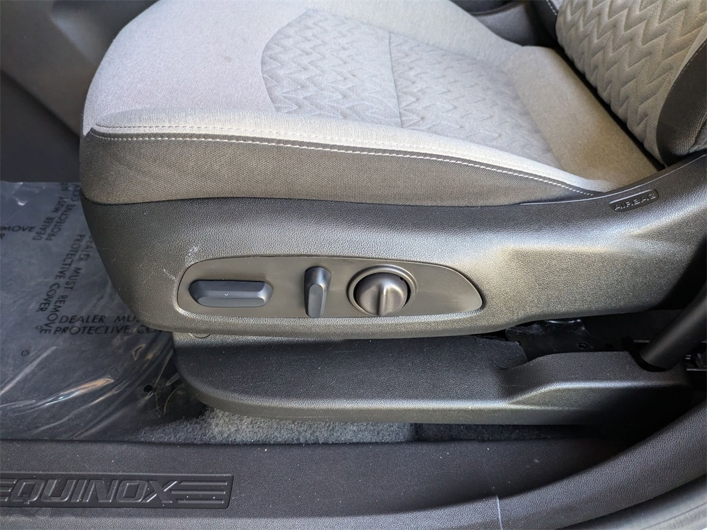 Thumbnail: 2024 Chevrolet Equinox - 14