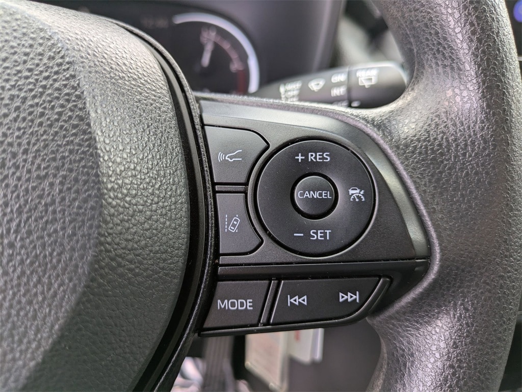 Thumbnail: 2024 Toyota RAV4 - 22