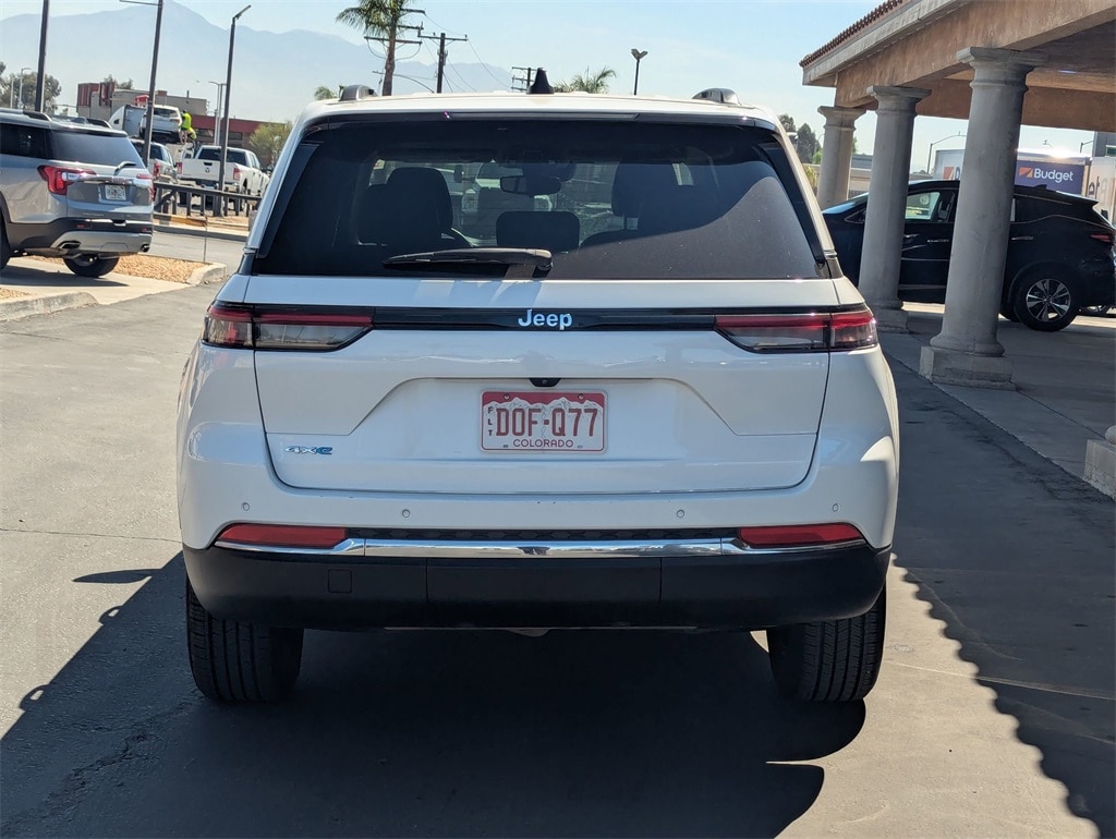 Thumbnail: 2023 Jeep Grand Cherokee - 7