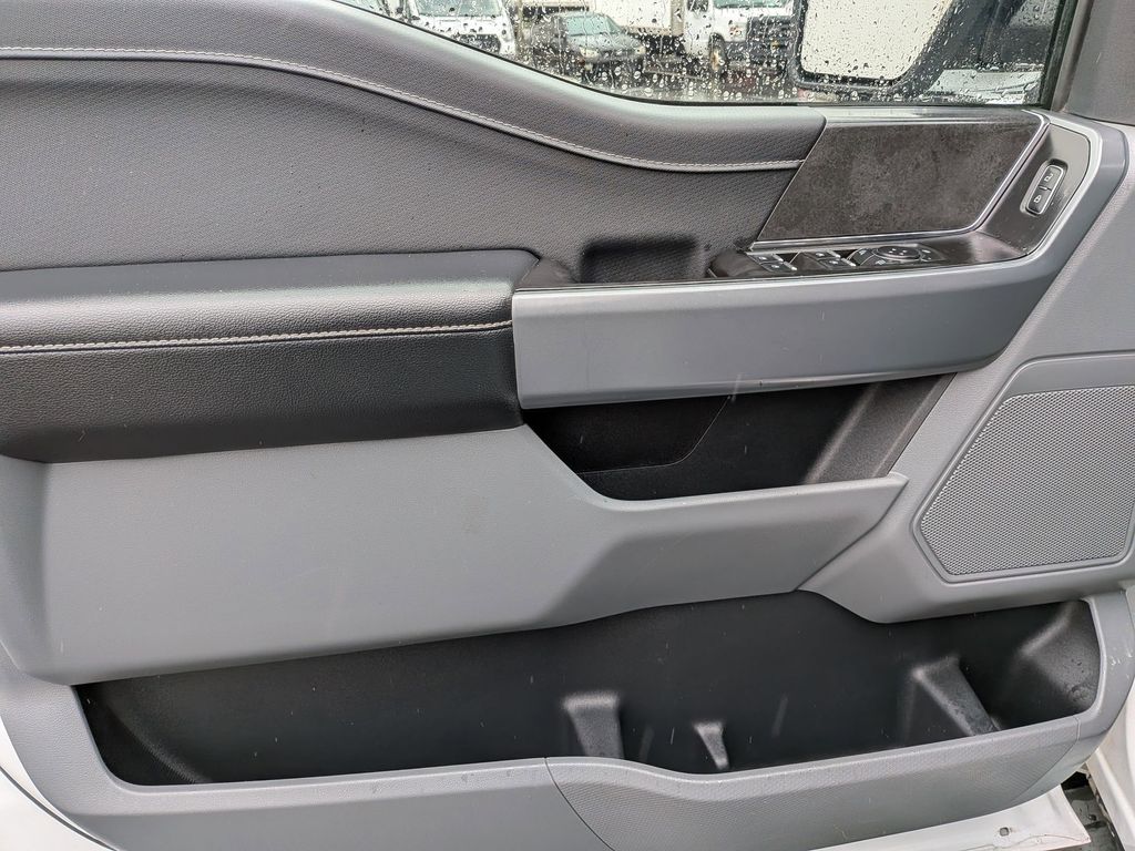 Thumbnail: 2024 Ford F-150 - 11