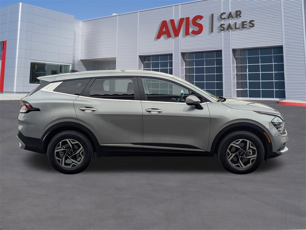 Thumbnail: 2024 Kia Sportage - 5