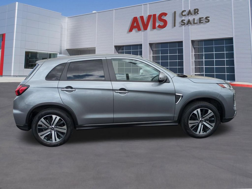 Thumbnail: 2025 Mitsubishi Outlander Sport - 5