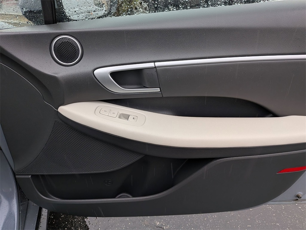 Thumbnail: 2025 Hyundai Sonata - 32