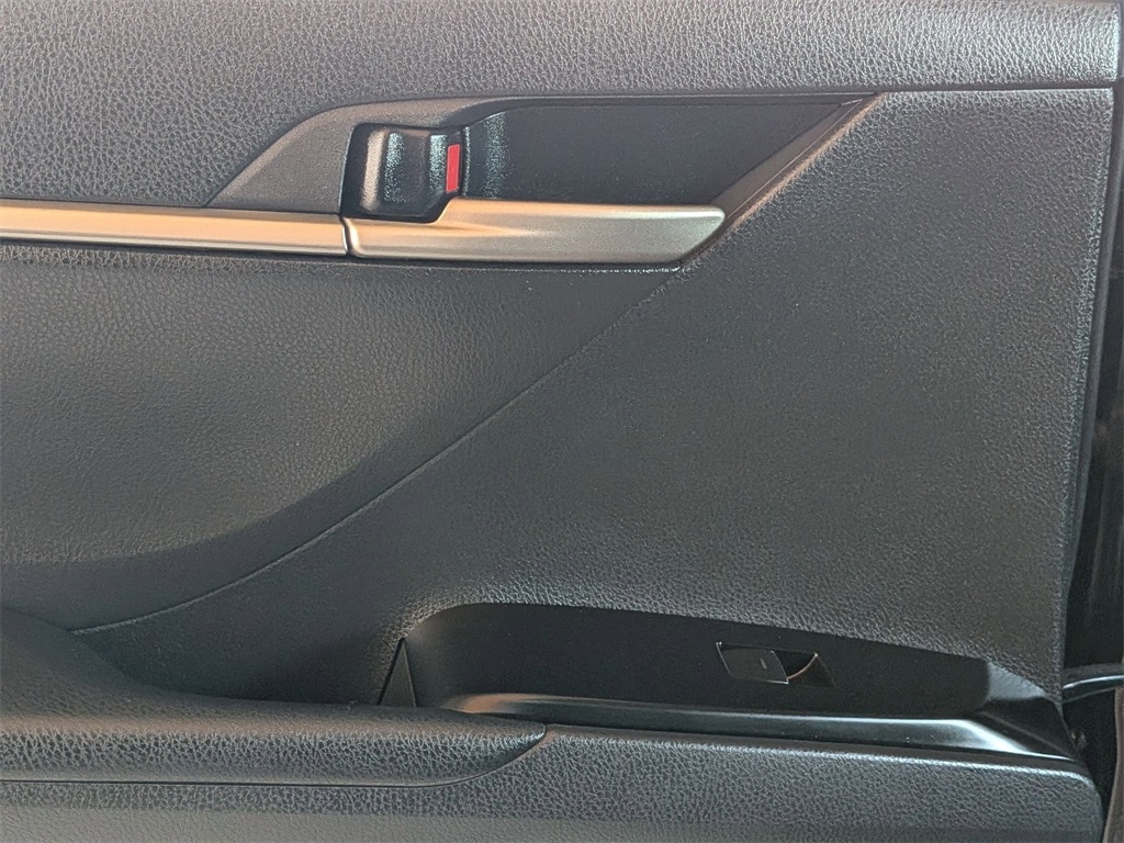 Thumbnail: 2025 Toyota Camry - 28