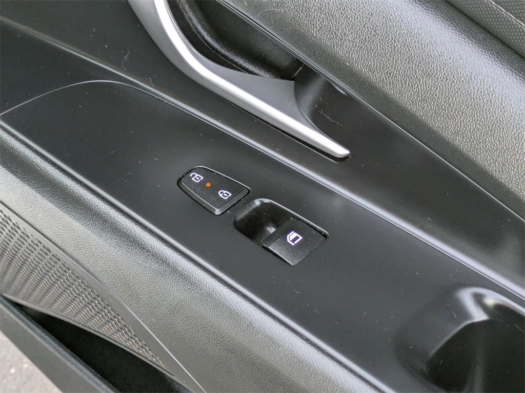 Thumbnail: 2024 Hyundai Elantra - 35