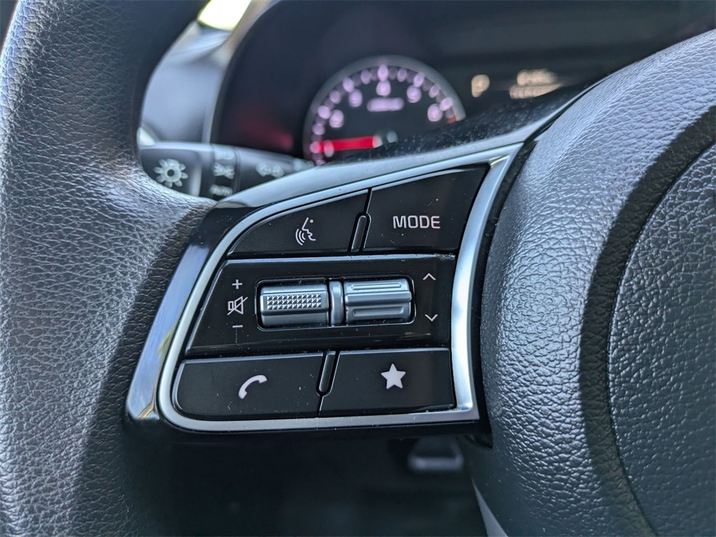 Thumbnail: 2024 Kia Forte - 22