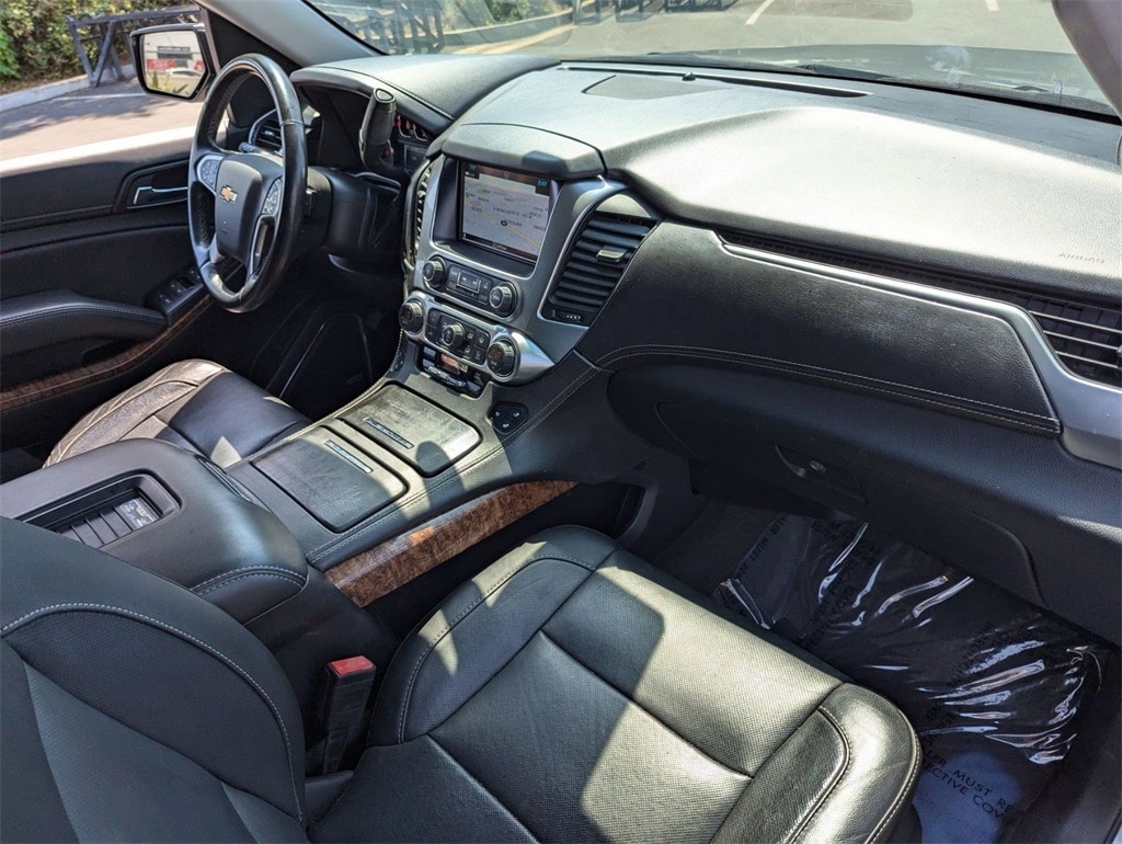 Thumbnail: 2020 Chevrolet Tahoe - 20