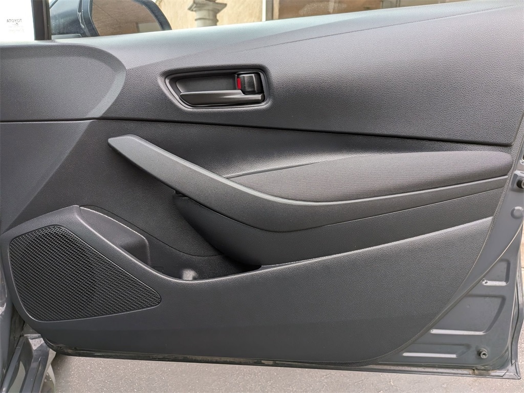 Thumbnail: 2025 Toyota Corolla - 30