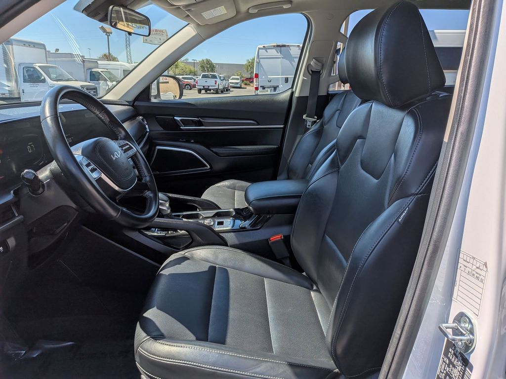 Thumbnail: 2025 Kia Telluride - 15