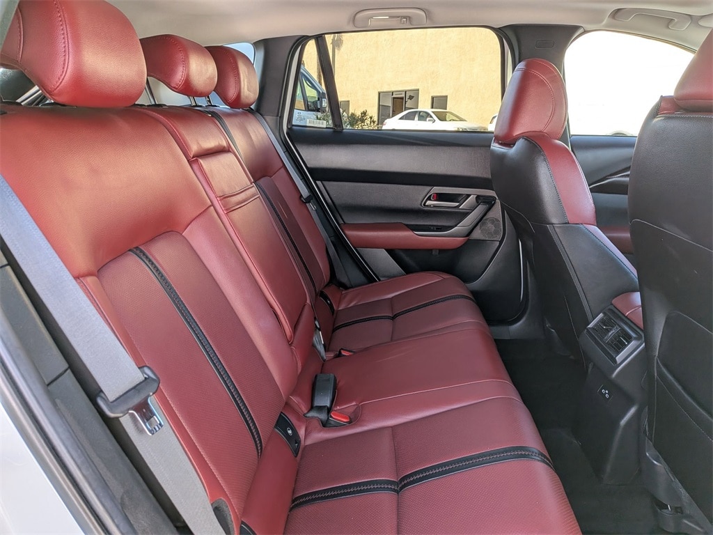 Thumbnail: 2025 Mazda CX-50 - 28