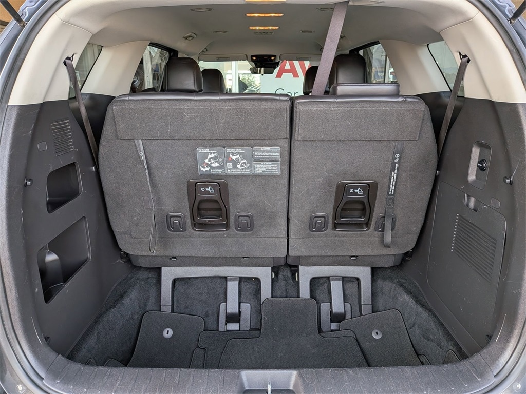 Thumbnail: 2024 Kia Carnival - 31