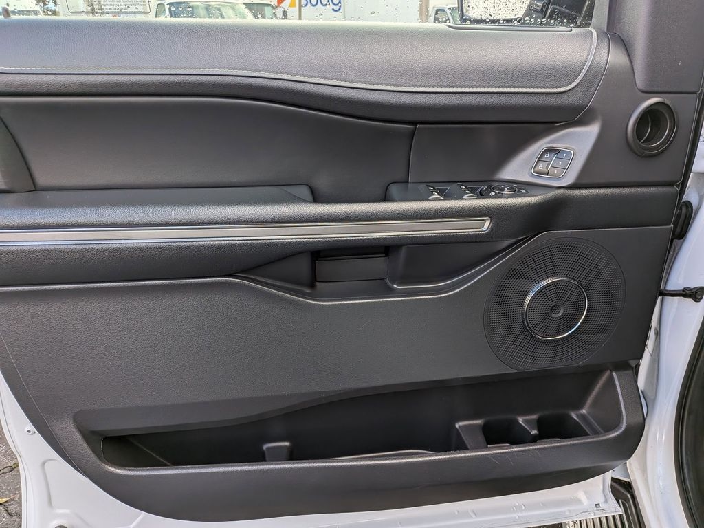 Thumbnail: 2024 Ford Expedition - 11