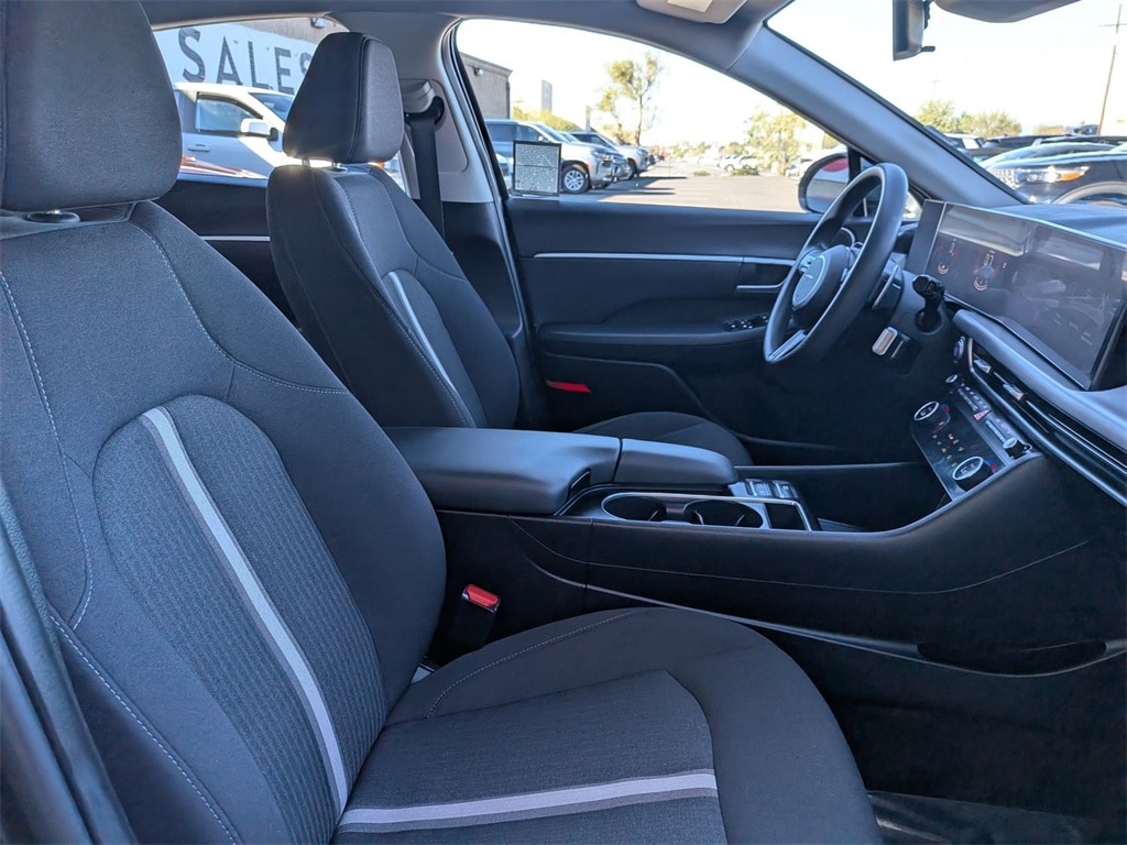 Thumbnail: 2025 Hyundai Sonata - 32