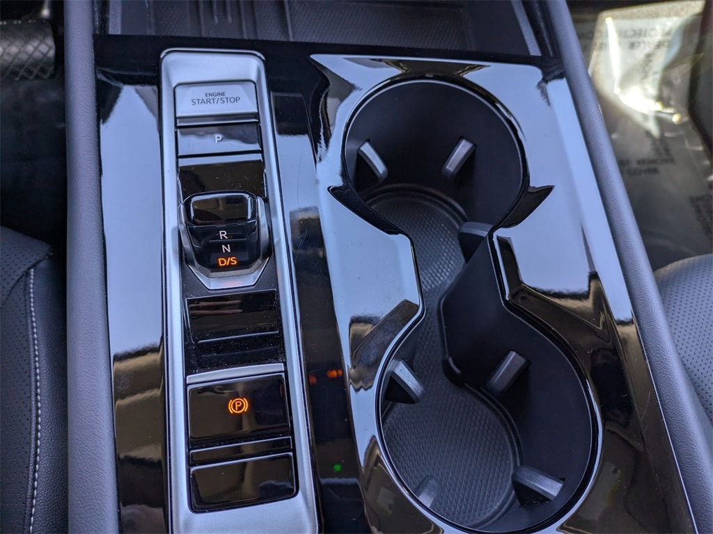 Thumbnail: 2025 Volkswagen Atlas - 24