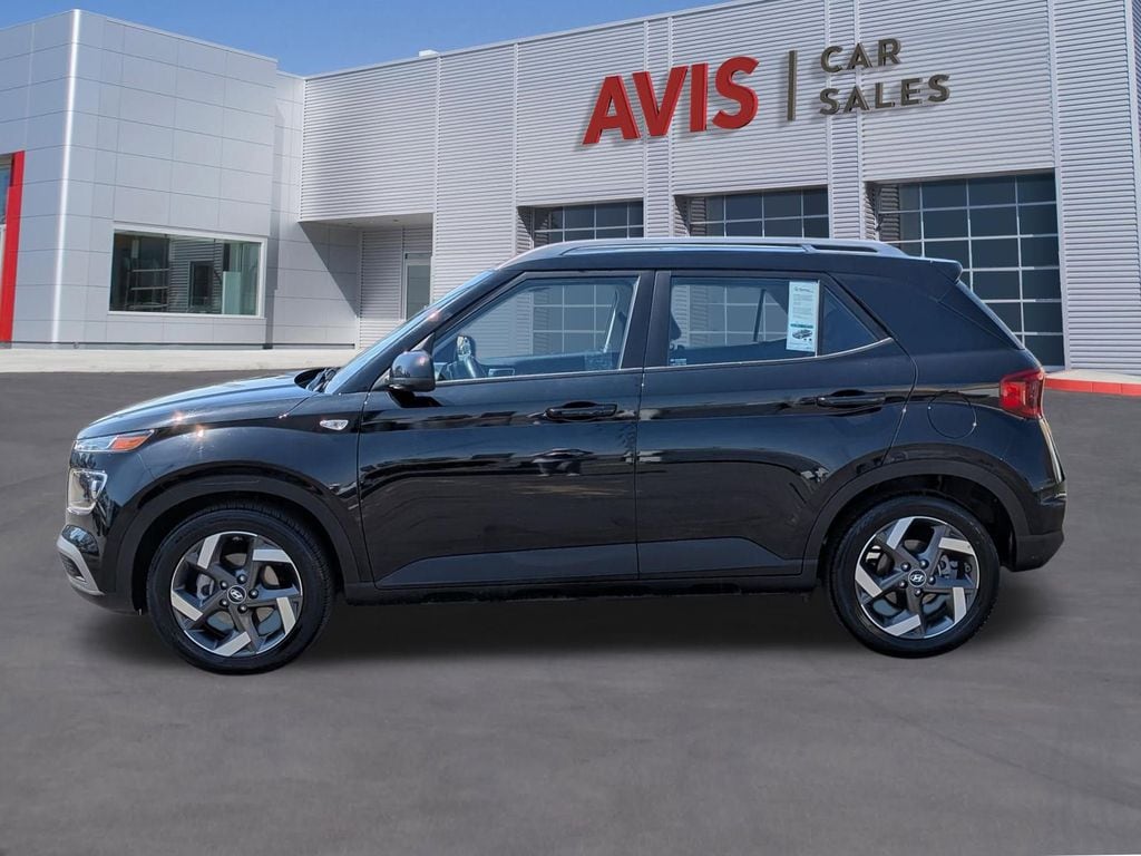 Thumbnail: 2025 Hyundai Venue - 10