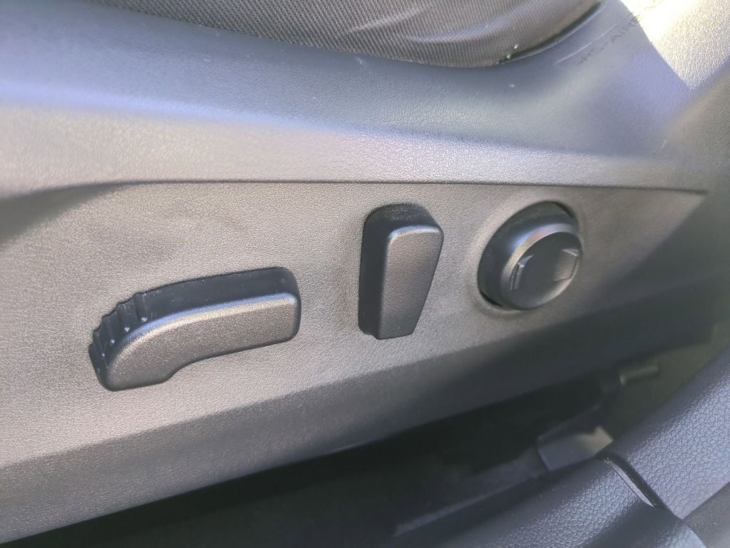 Thumbnail: 2025 Subaru Outback - 14