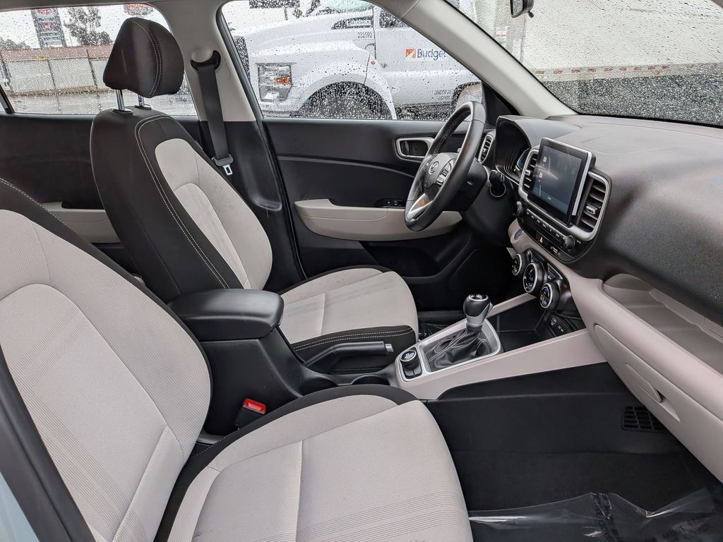 Thumbnail: 2025 Hyundai Venue - 31