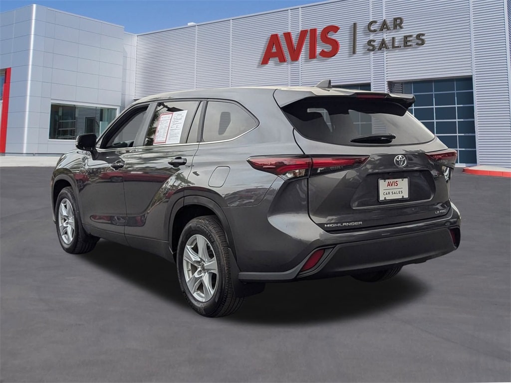 Thumbnail: 2024 Toyota Highlander - 9