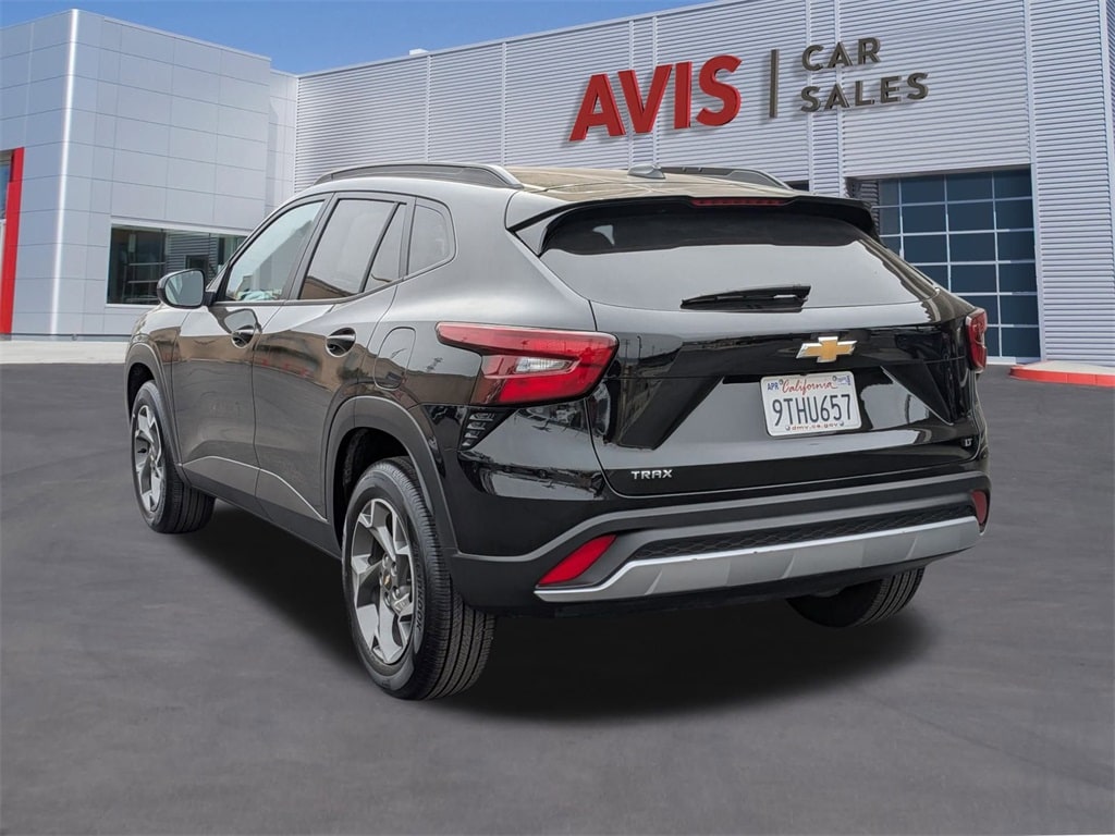 Thumbnail: 2025 Chevrolet Trax - 9