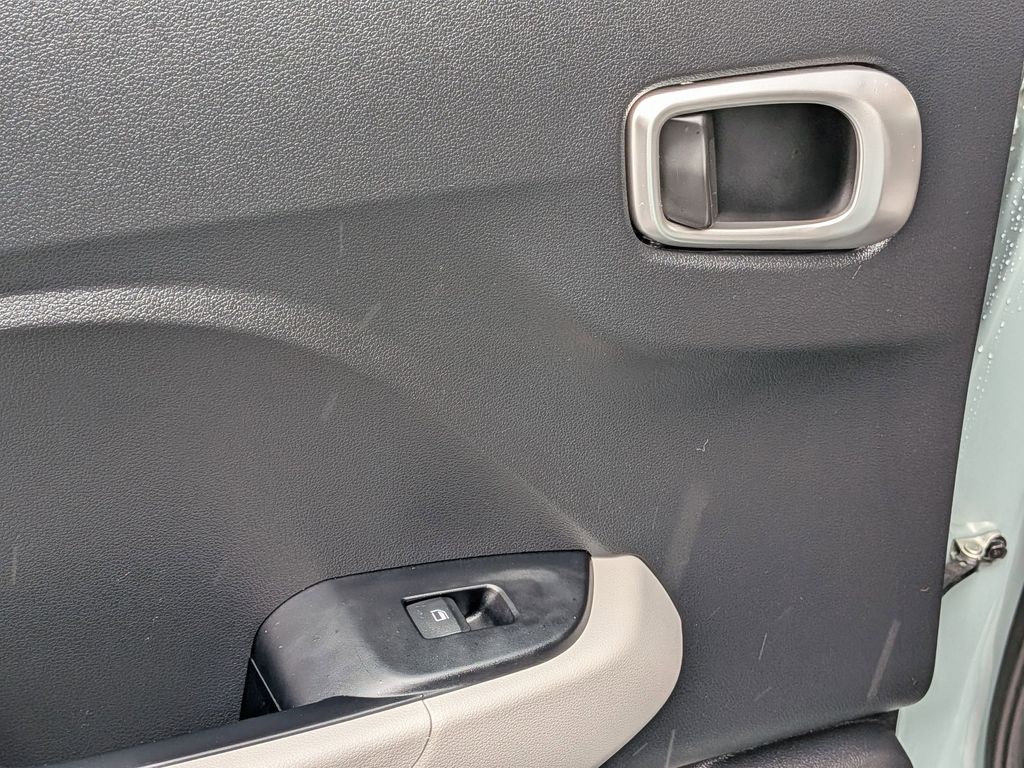 Thumbnail: 2025 Hyundai Venue - 27