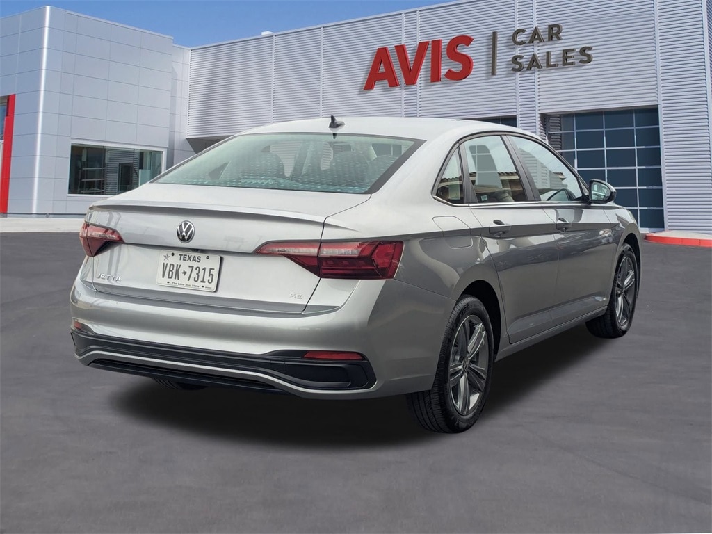 Thumbnail: 2024 Volkswagen Jetta - 6