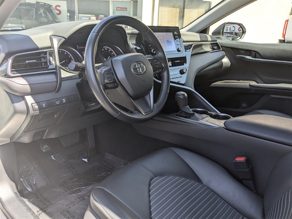 2023 Toyota Camry SE 11